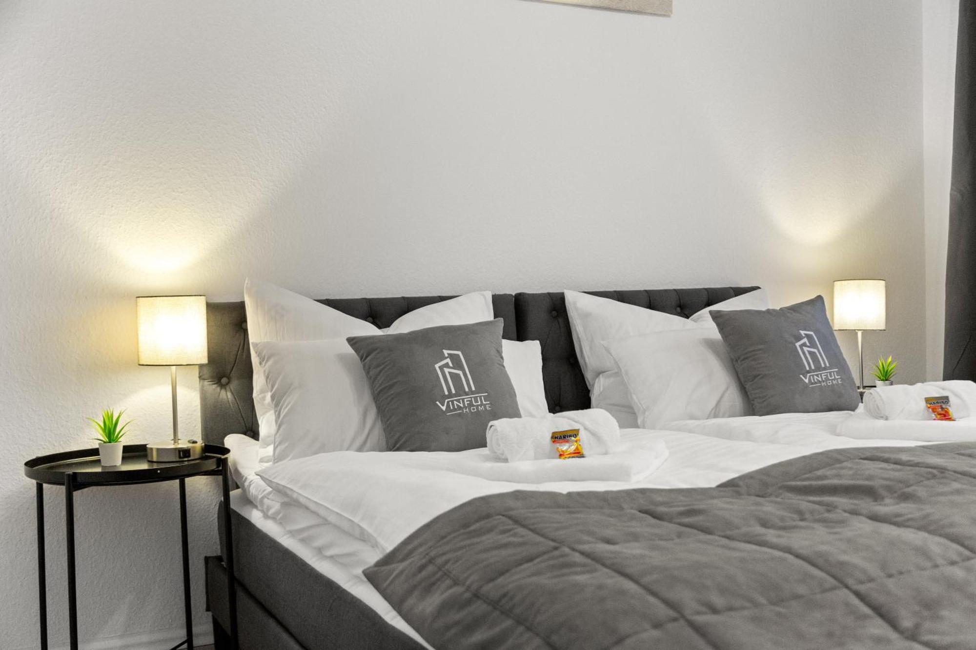 Vinful: Premium-Apartment Mit Balkon Und Parkplatz Muelheim an der Ruhr Ngoại thất bức ảnh